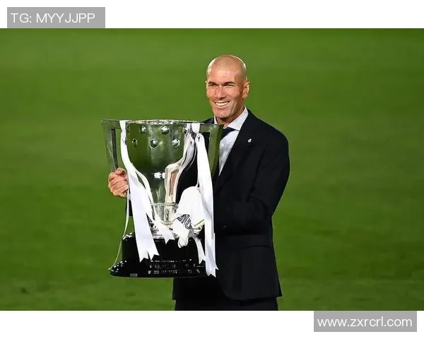 皇家马德里主帅宣布辞职,西班牙足坛震惊!谁将接手齐达内的位置? 皇家马德里主帅宣布辞职,西班牙足坛震惊!谁将接手齐达内的位置?